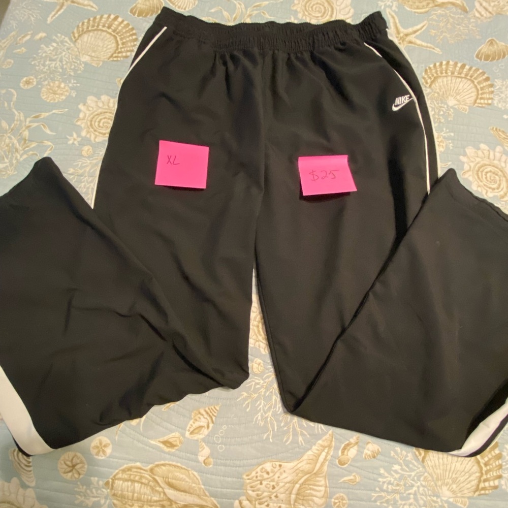Sweat pants